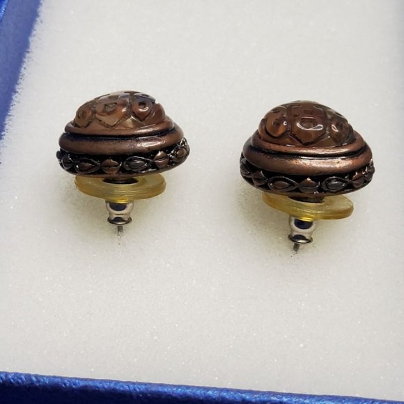 MX Jewelry - Vintage Signed Michael Morrison MX, Aztec style pierced earrings with copper fin